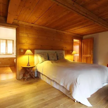 Sleeps 8 Wifi דירה Rougemont