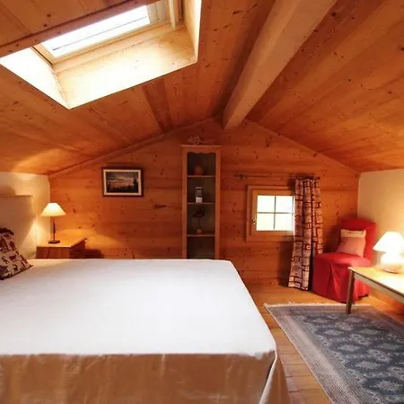 Sleeps 8 Wifi