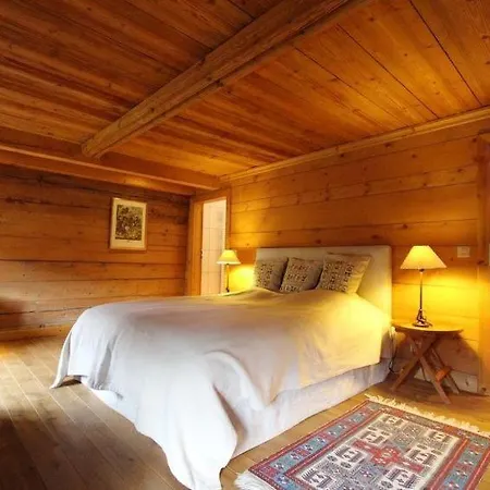 Sleeps 8 Wifi דירה Rougemont